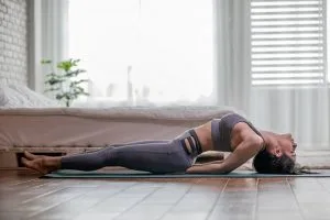 Bài tập yoga tư thế con cá
