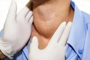Khối u trước vùng cổ 